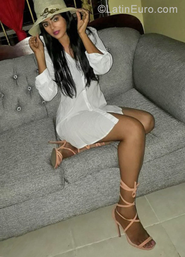 Date this exotic Dominican Republic girl Maria from Puerto Plata DO29658