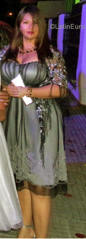 Date this sultry Colombia girl Marta from Medellin CO22028