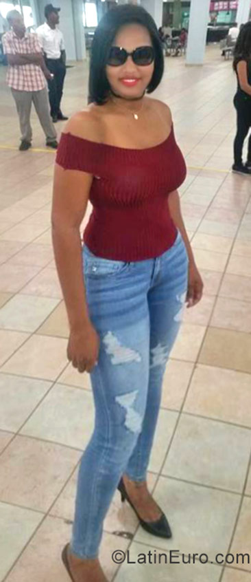 Date this georgeous Dominican Republic girl ROSA MARIA from Santo Domino DO29707