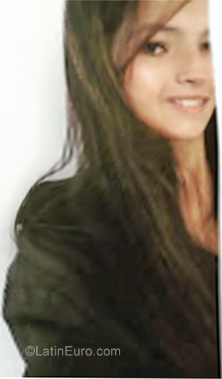 Date this delightful Colombia girl Lizet from Bogota CO22106