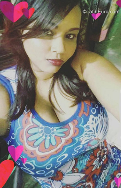 Date this georgeous Dominican Republic girl Yoanny Brito Pa from Santo Domingo DO30052