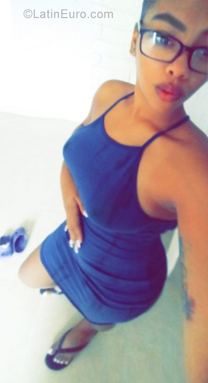 Date this lovely Dominican Republic girl Yamilix from Santiago DO30071