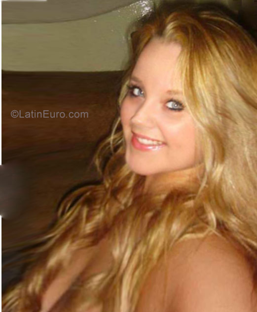 Date this stunning Russia girl Honeymoon from Perm RU66