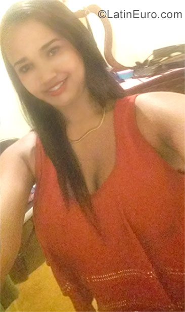 Date this hot Dominican Republic girl Nancy from Puerto Plata DO30259