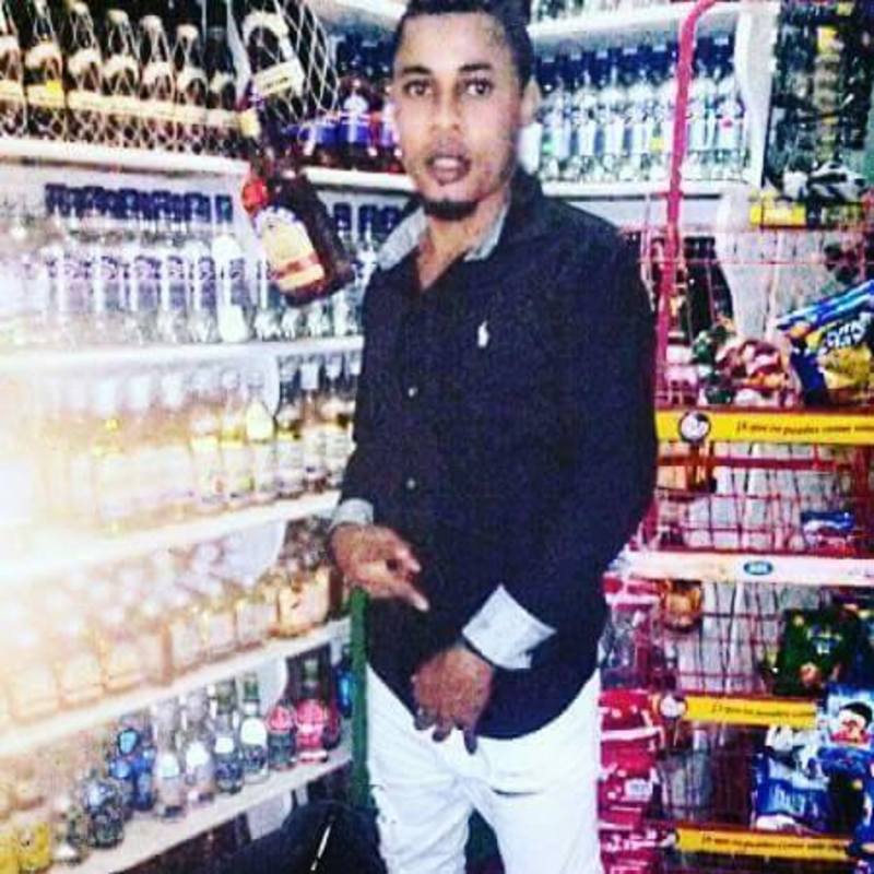 Date this nice looking Dominican Republic man Gregory from Santodomingp DO30324