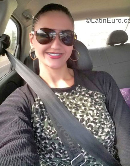 Date this lovely Venezuela girl Karilis from Trujillo VE939