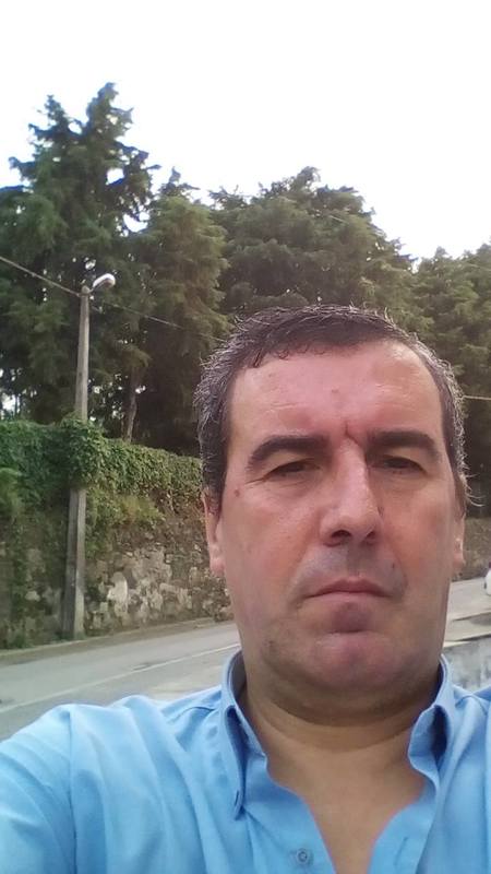Date this pretty Portugal man Macsoares from Porto PT83