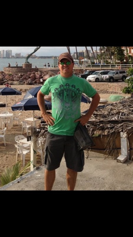 Date this georgeous United States man Chris69 from Oklahoma City US18696