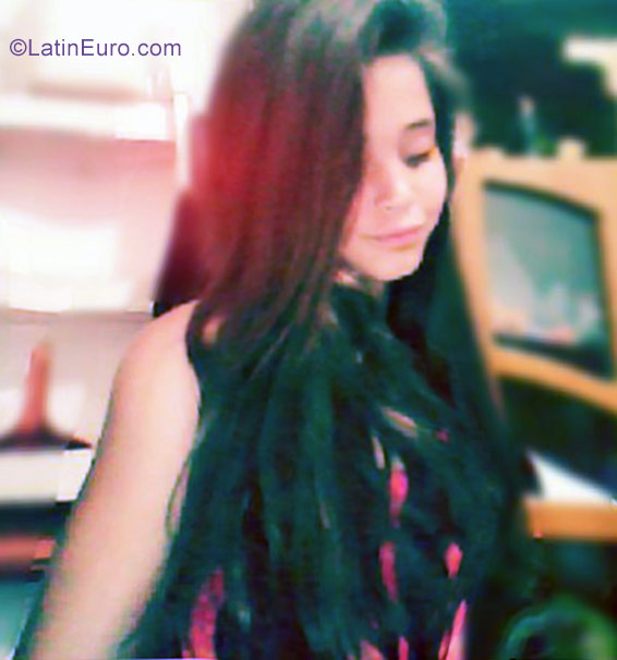 Date this georgeous Argentina girl Martina from Cordoba AR111