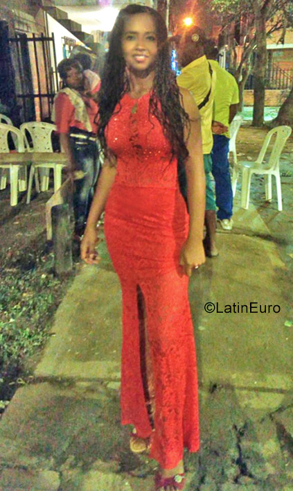 Date this pretty Colombia girl Marisela from Cali CO22446