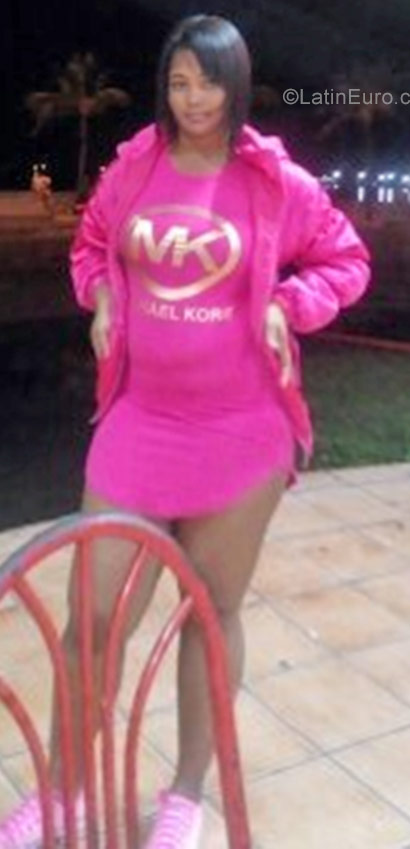 Date this fun Cuba girl Isis from Cienfuegos CU117