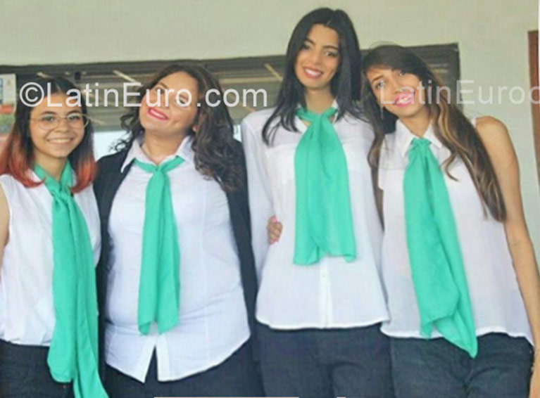 Date this funny Venezuela girl Solangel from Maracaibo VE991