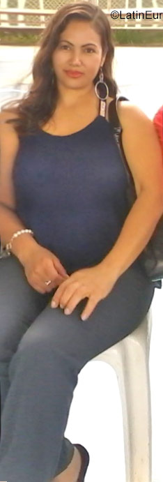 Date this fun Peru girl Nadia from Lima PE1141