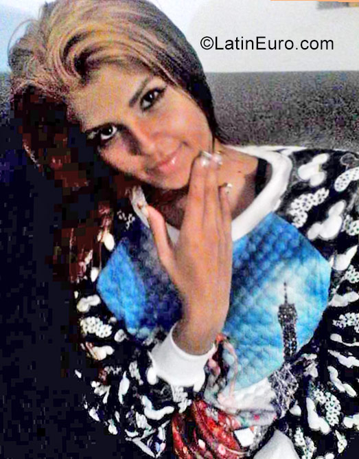 Date this beautiful Venezuela girl Leida from Maracay VE1042