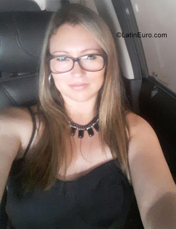 Date this funny Colombia girl Catalina from Bogota CO22660