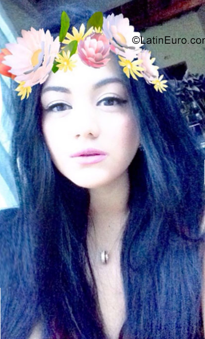 Date this beautiful Colombia girl Macam24 from Cucuta CO22684