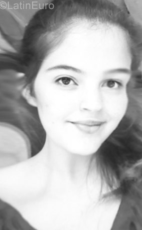 Date this fun Venezuela girl Karen from Agua Fria VE1065