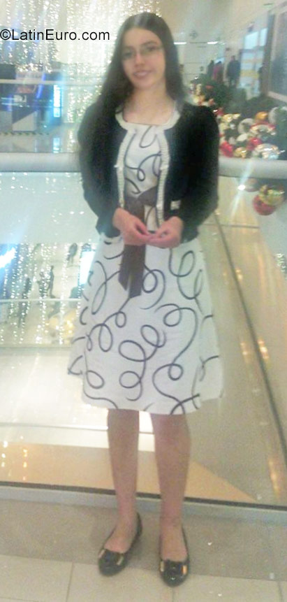 Date this stunning Colombia girl Angela from Bogota CO22688