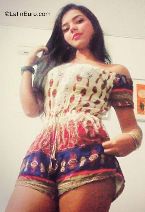 Date this charming Colombia girl Sofia from Barranquilla CO22808