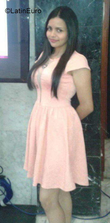 Date this georgeous Venezuela girl Luisa from Maturin VE1168