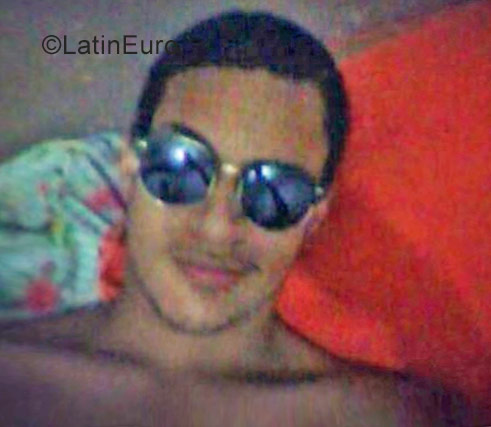 Date this sultry Brazil man Sybala from Saint Louis BR10384