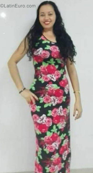 Date this gorgeous Colombia girl Milasf from Barranquilla CO22946