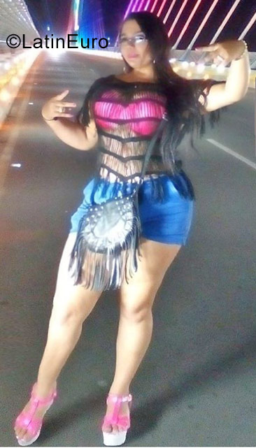 Date this voluptuous Colombia girl Natalia from Villavicencio CO22981