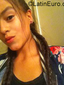 Date this fun Colombia girl Juliana from Bogota CO23069