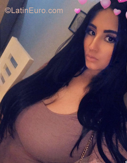 Date this fun Dominican Republic girl Beatrice from Santiago DO31094