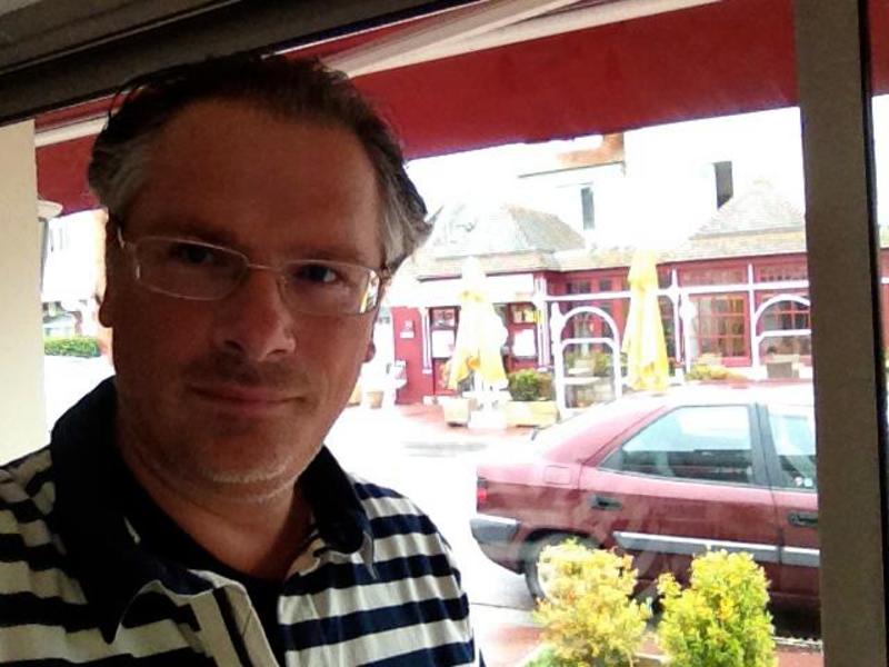 Date this sensual United States man Richard from Dallas US18955