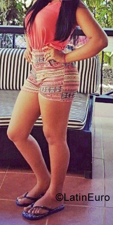 Date this athletic Dominican Republic girl Carmenlina from Santiago DO31145