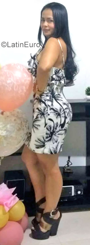 Date this athletic Colombia girl Daniela from Valledupar CO23093
