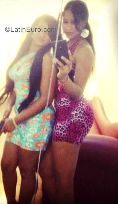 Date this sensual Dominican Republic girl Kasmiry from Santo Domingo DO31265