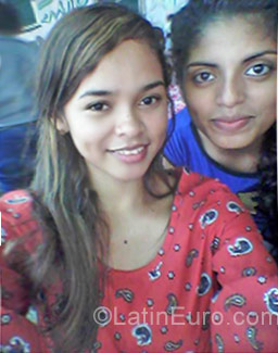Date this delightful Honduras girl Amanda from La Ceiba HN2428
