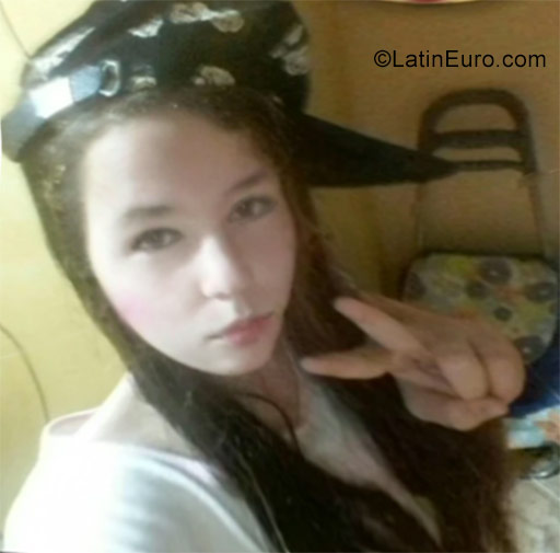 Date this funny Brazil girl Paula from Porto Alegre BR10426