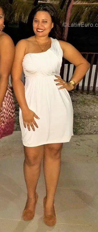 Date this delightful Dominican Republic girl Jasmel from Nagua DO31557