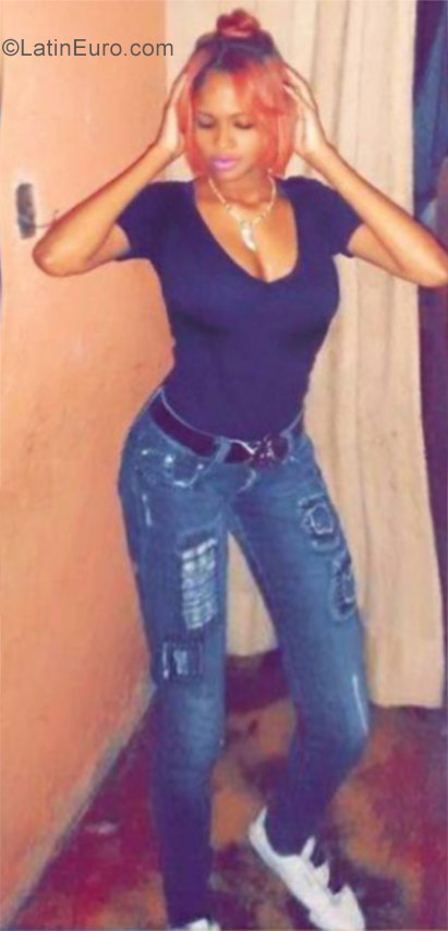Date this passionate Dominican Republic girl Maria from Sabana Perdida DO31614