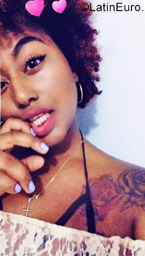 Date this foxy Dominican Republic girl Lilier from Santo Domingo DO31861