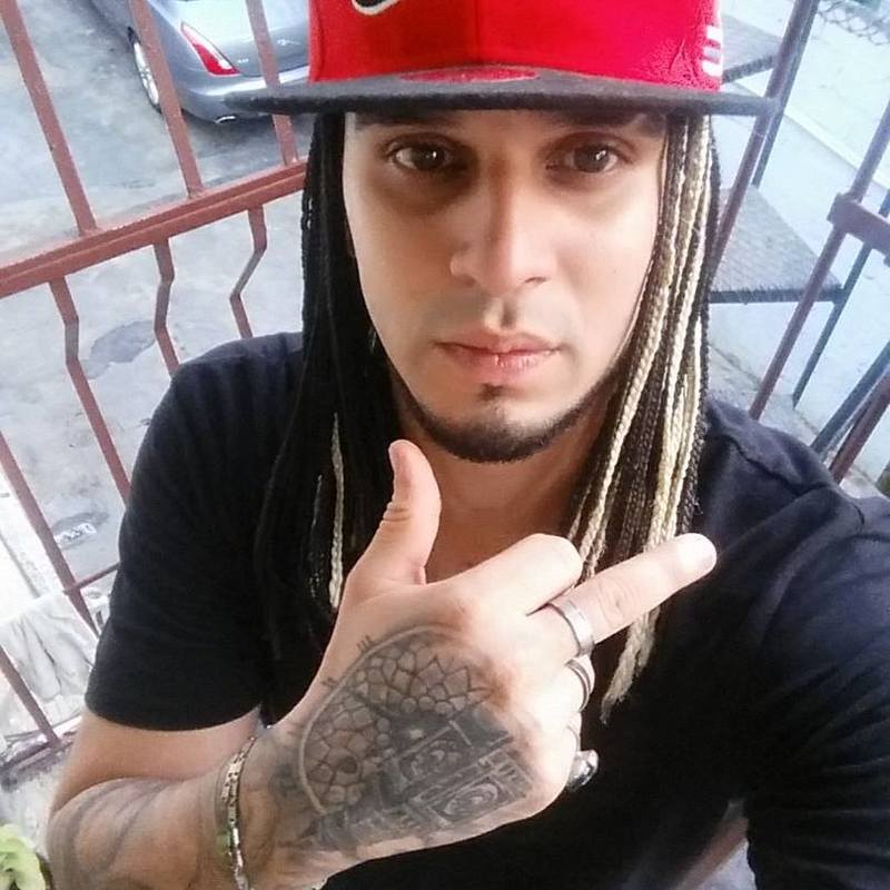 Date this good-looking Dominican Republic man Dorian from Santo Domingo DO31911