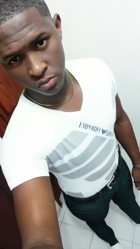 Date this hard body Dominican Republic man Wilfy antonio from Santo Domingo DO31990
