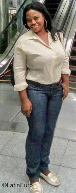 Date this exotic Colombia girl Juana from Cali CO23649