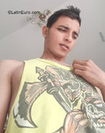 stunning Dominican Republic man David from Cali CO23654