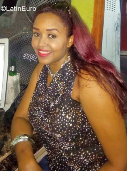 Date this delightful Dominican Republic girl Gladys from La Romana DO32041