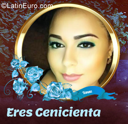 Date this nice looking Colombia girl Vanessa from Barranquilla CO23678
