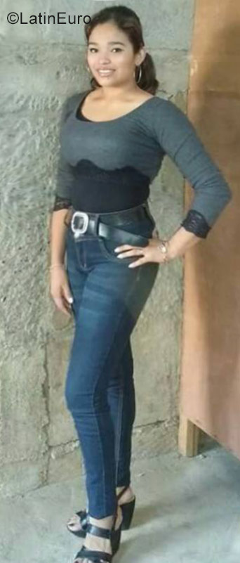 Date this funny Nicaragua girl Gizel from Managua NI207