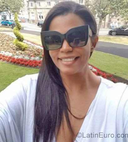 Date this foxy Brazil girl Leila from Cruz Das Almas BR10515