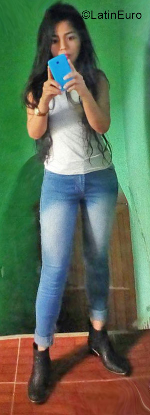 Date this pretty Colombia girl Cindy from Bogota CO23708