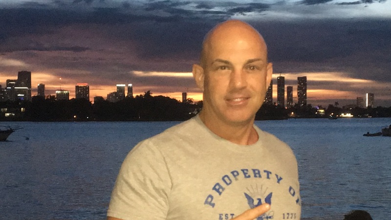 Date this lovely United States man Sonrisa from Miami US19239