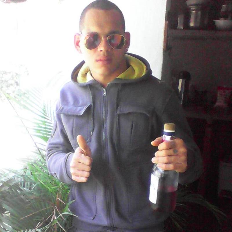 Date this foxy Venezuela man Hembert from Caracas VE1554