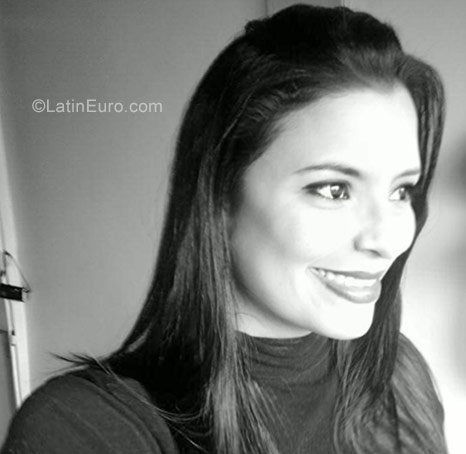 Date this delightful Venezuela girl Daniela from Barinas VE1570